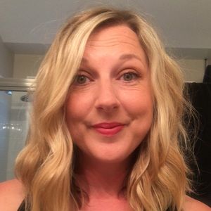 Meet your Posher, Becky